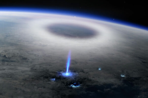 012021_MT_blue-jet_feat 012021_MT_blue-jet_feat