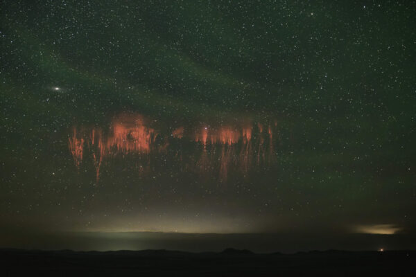 Coffey-Red-Sprites-The-New-Atlantis-sprites-airglow-Andromeda-300DPI-1920x1296